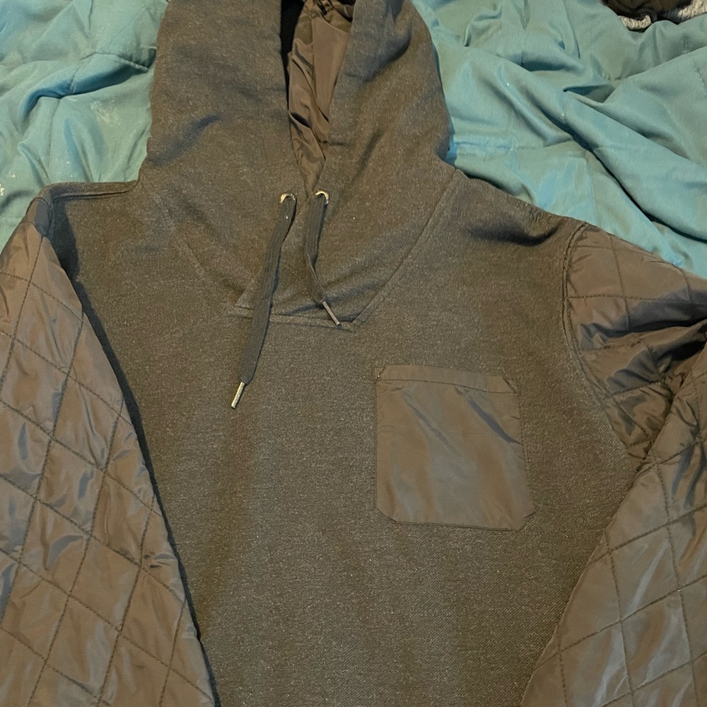 Ezekiel hoodie. Mens XL. Black. Lightweight